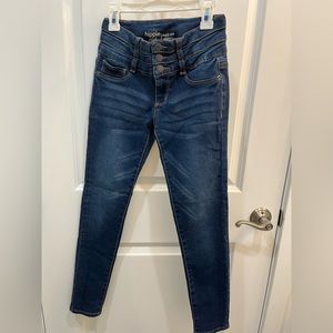 HIPPIE GIRL- Triple snap skinny jean